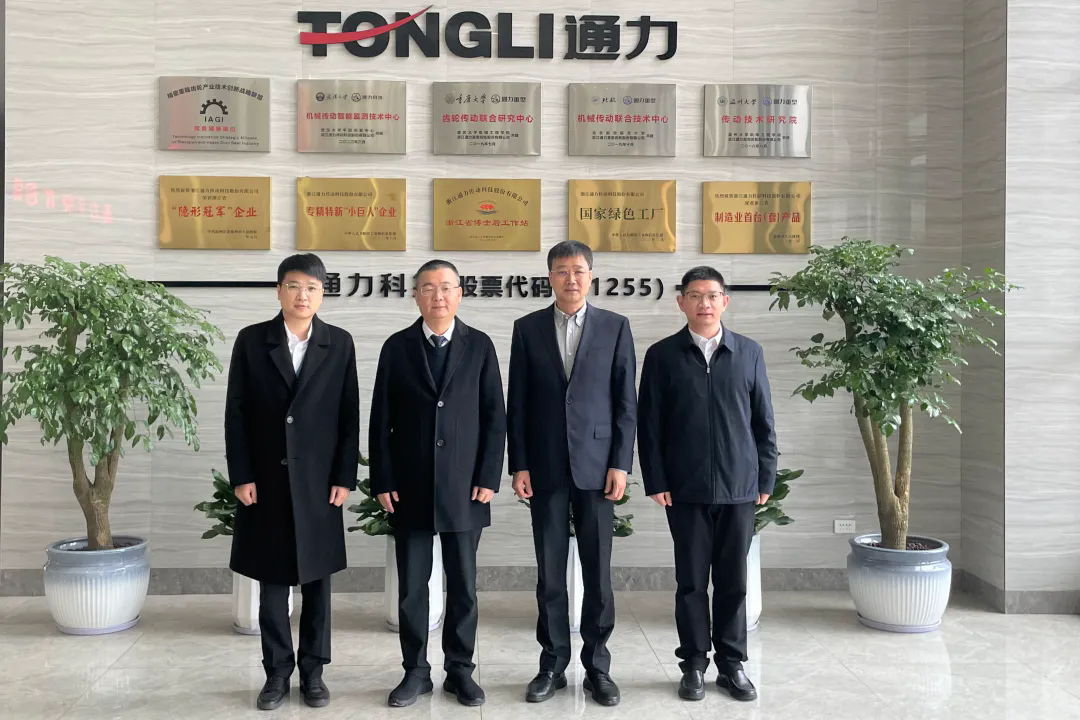 瑞安市委副书记、市长秦肖调研开云官方入口登录科技，助力企业“开门红、开门好”